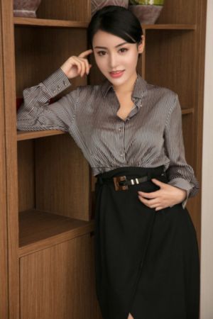 免费看裸体美女脱了衣服露视频胸-神马午夜午夜激情