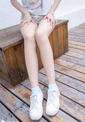 欧美色一区-完整版高清免费观看