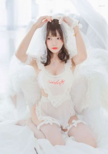 《操b网》-精彩花絮成人直接看