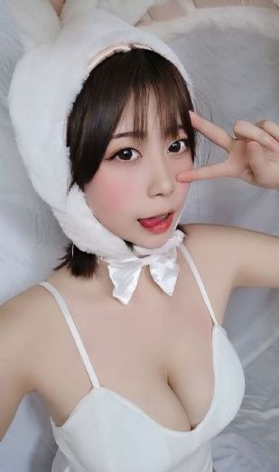 日韩AV温泉无码-粤语中字高清完整视频